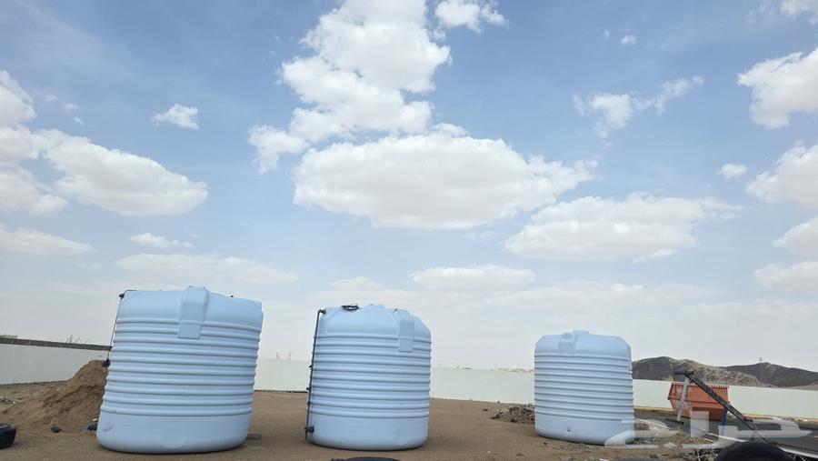 خزانات فايبر فيبر المهيدب شبه جديده64560572547331111