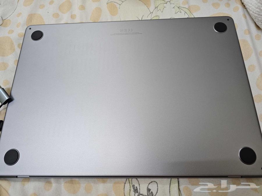 MacBook Air 2024, brand new condition from Extra, 512GB storage, 16GB RAM64556328296706111