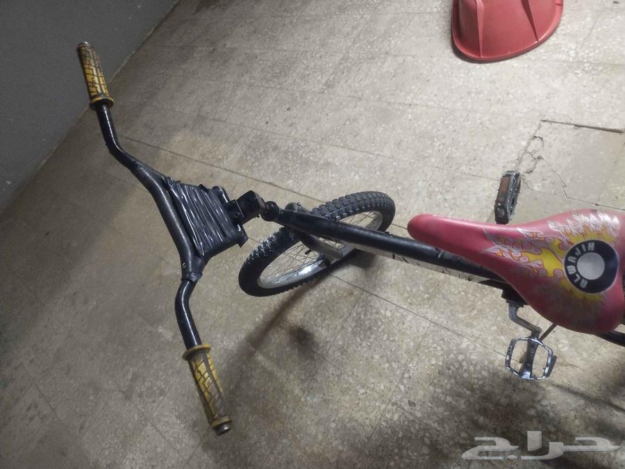 سيكل كوبرا جديد مافيه اي شي مسيوم 150التواصل خاص.64562193422338111