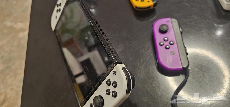 Ready with all accessories and 4 controllers used for a week64559827482499113