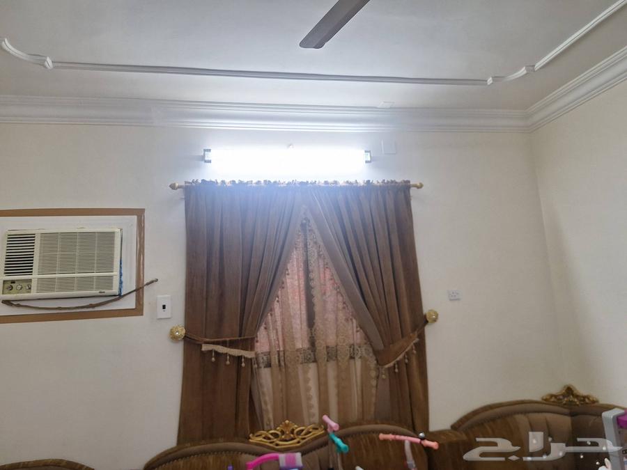 مساند للبيع جلسه ارضيه نضيف جدا شامل كل شي طالب في 80064559281062019113