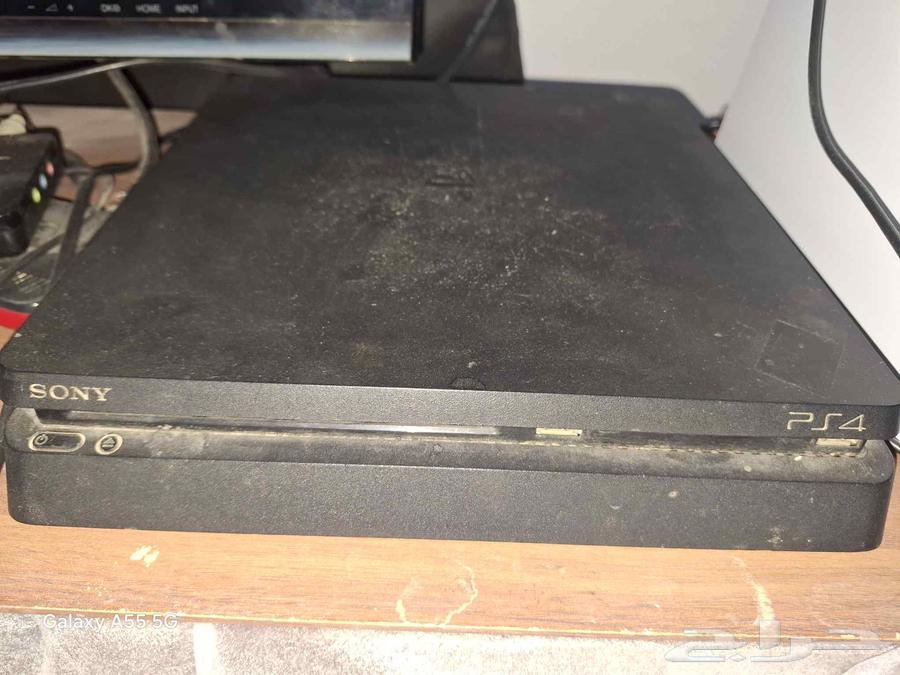 بلايستيشن فور نظيف مدخل الشريط خربان..الحد400ريال..شغال64555729709569111