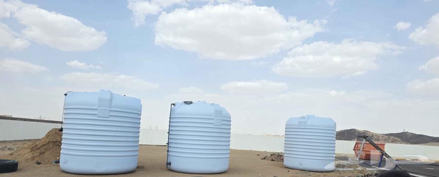 خزانات فايبر فيبر المهيدب شبه جديده64560572547331110