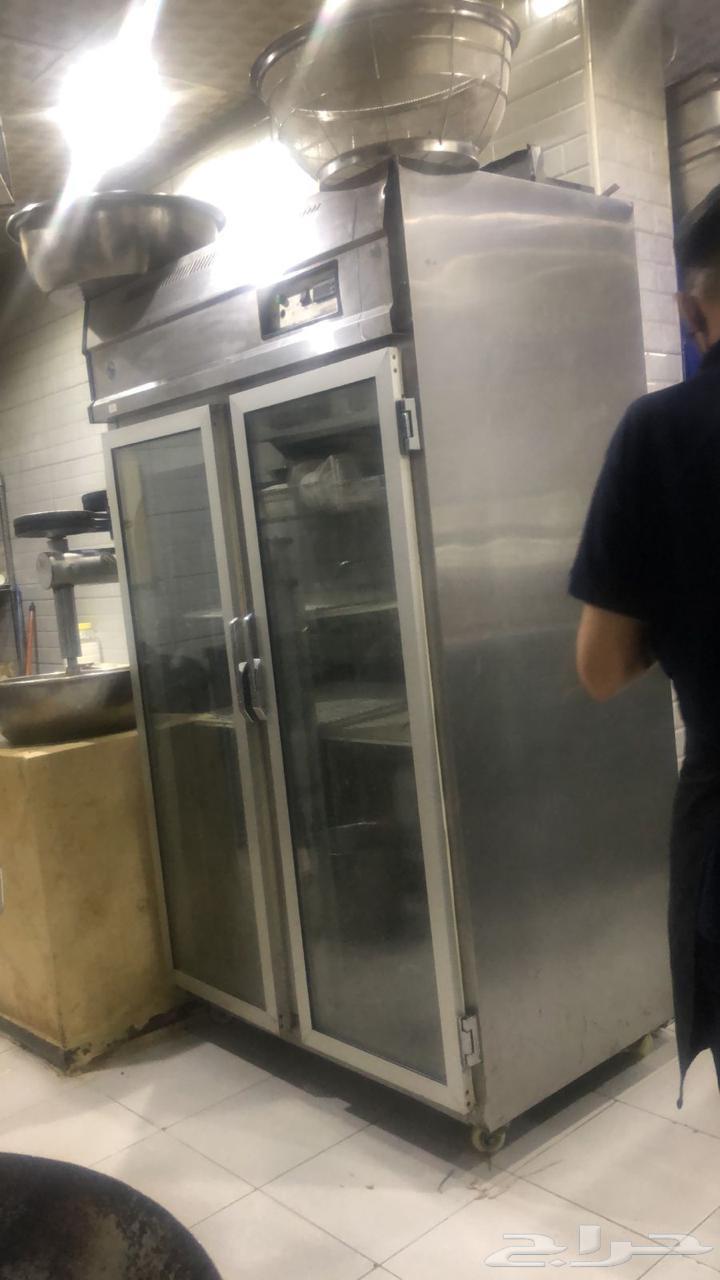 أغراض مطعم للبيع مستعمل فتره قصيره ونظيفه64561897592834112