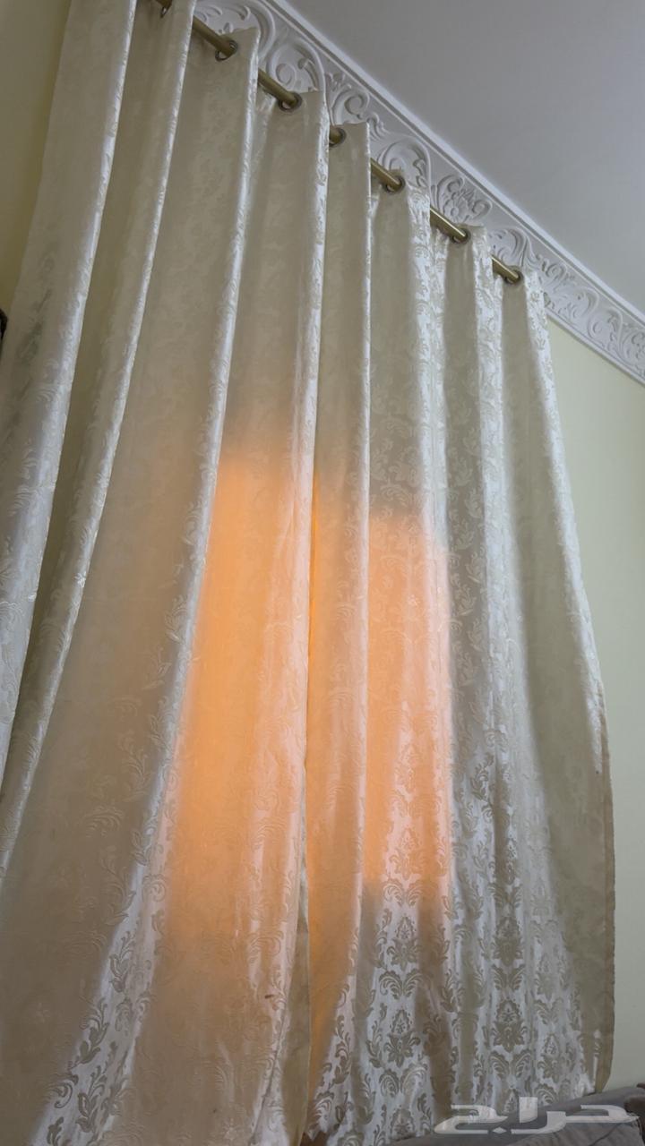 للبيع طقم كنب 5 قطع مع طاولات64559897367555111