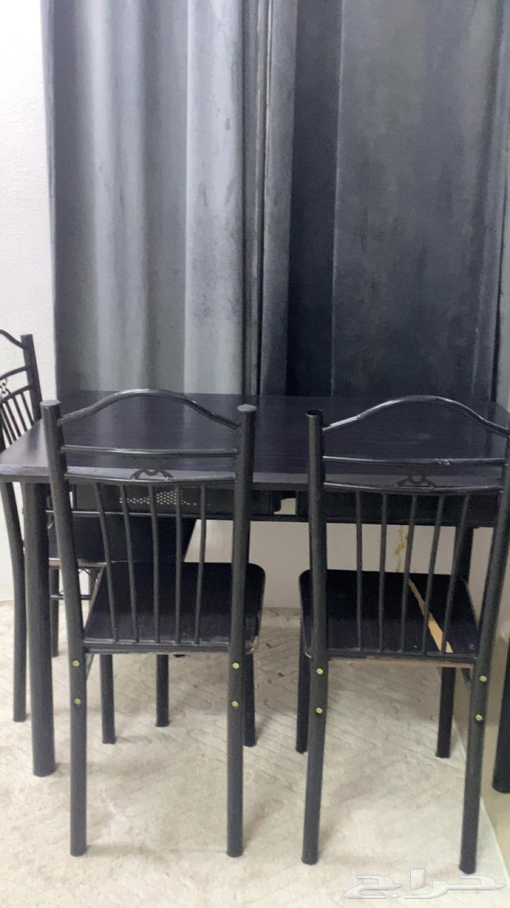 Sofra with 4 chairs64553567395201110