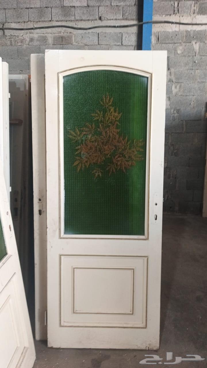 أبواب خشب مستخدم نضيف وشبابيك مستخدم64557865479937110