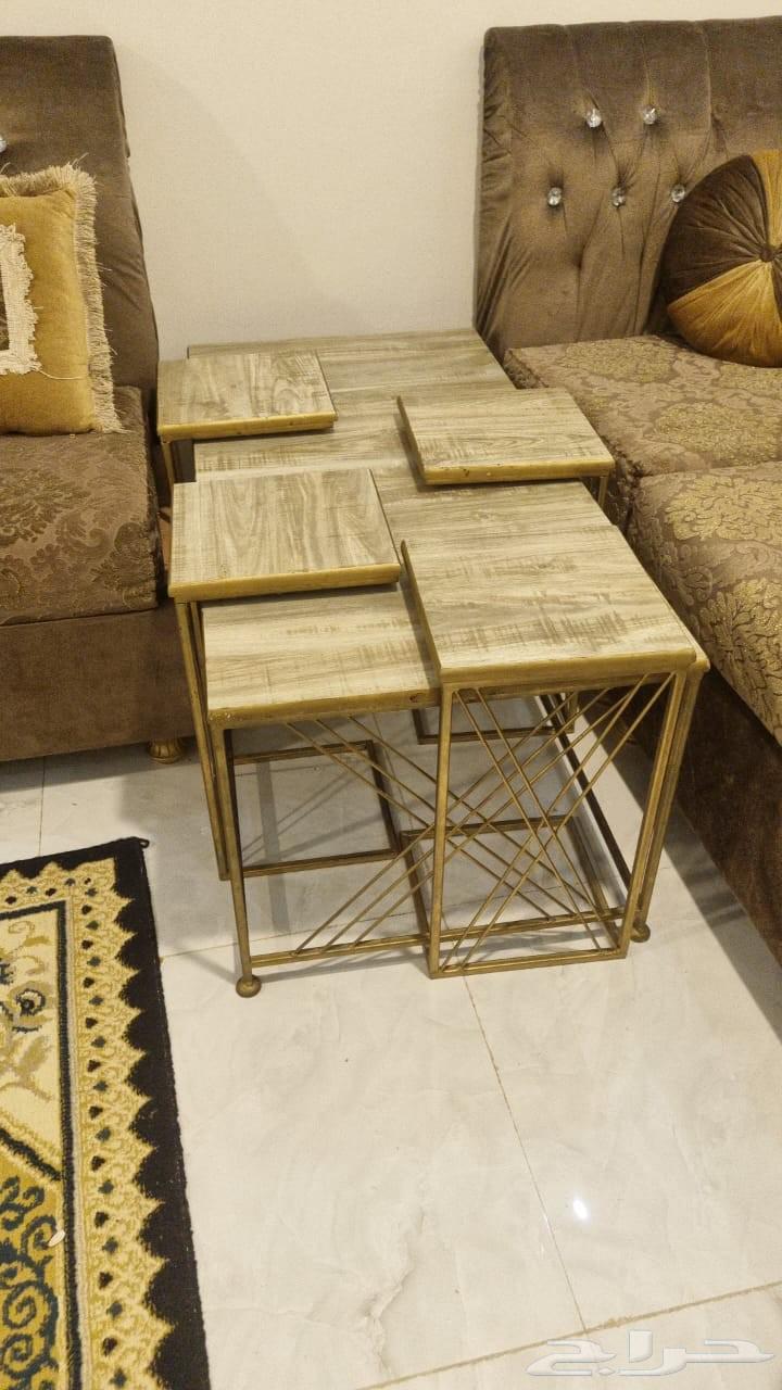 كنب وطاولة للبيع64561602152705111