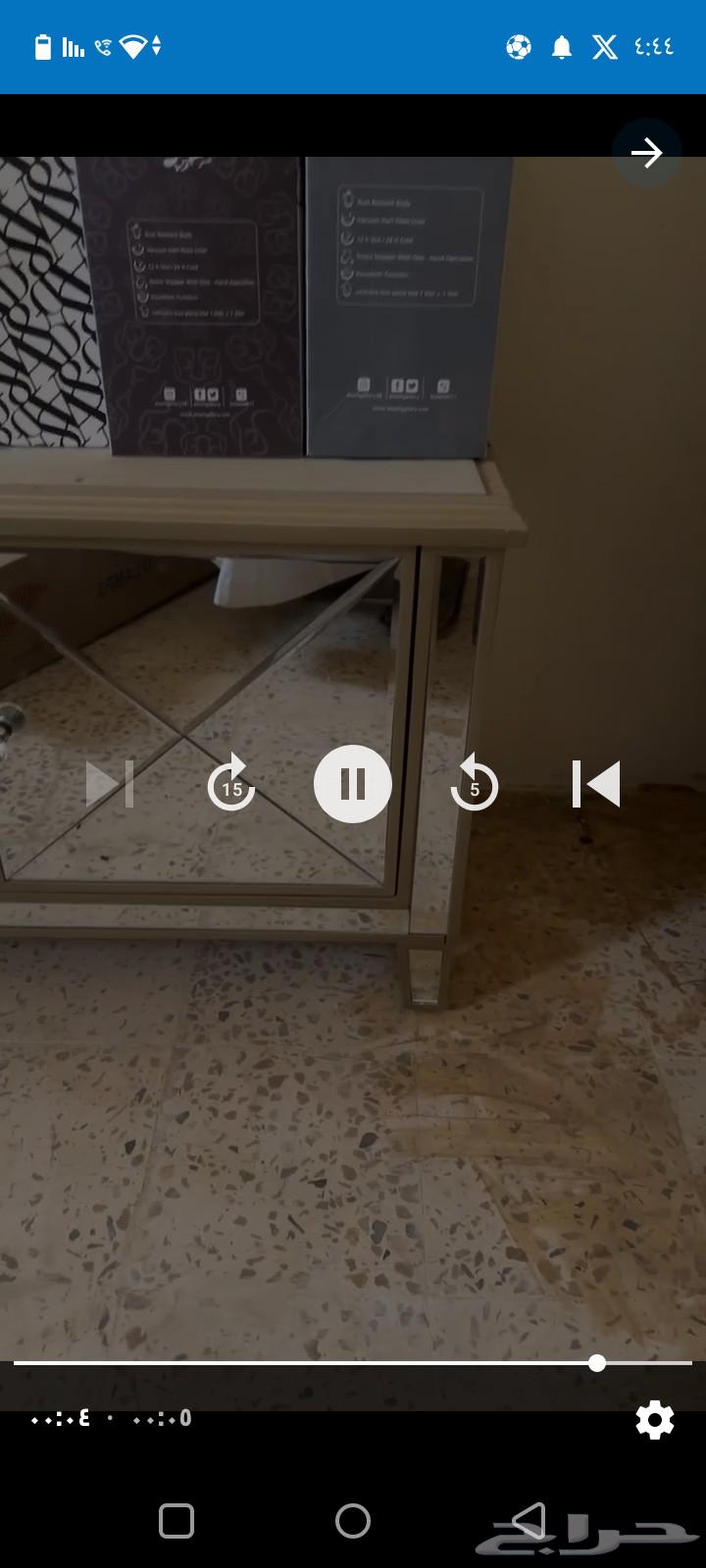 طاوله واستقبال للبيع ب700 الطاوله 250. والاستقبال450االموفع64558683428867111