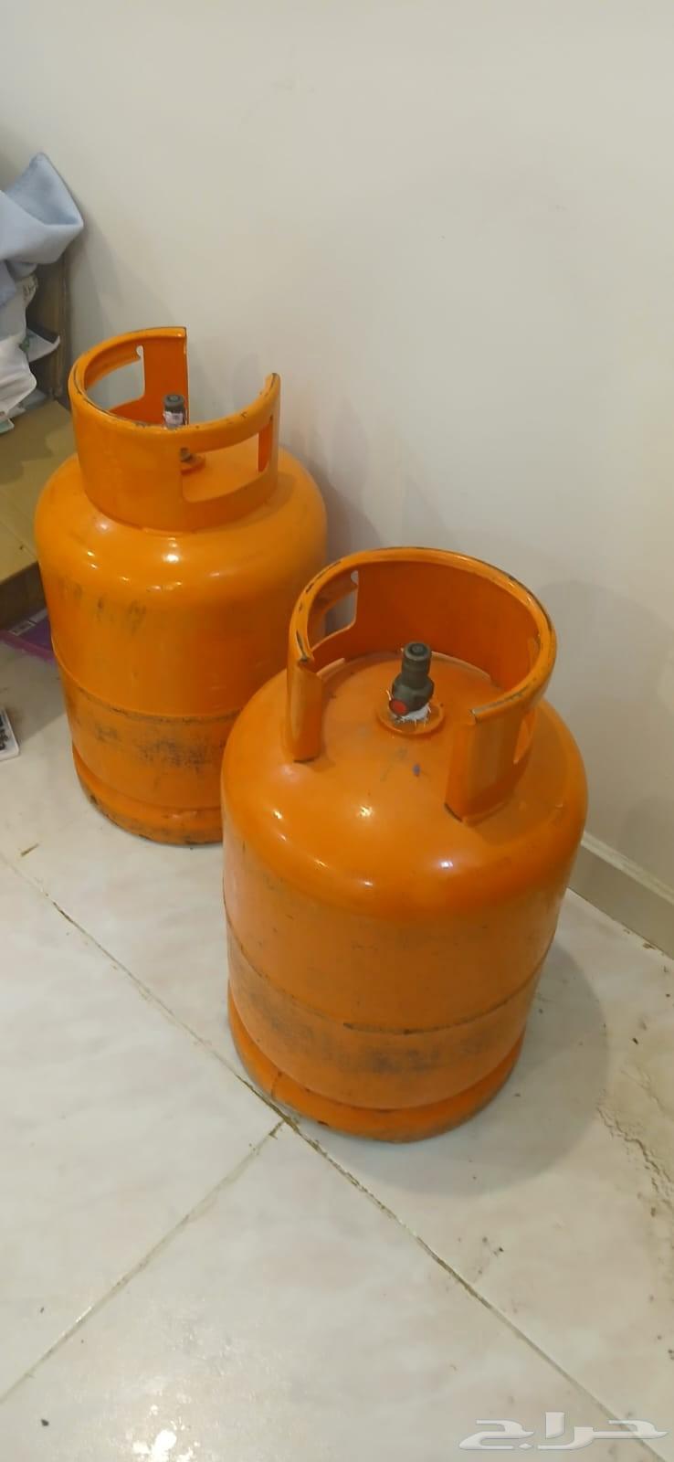 عدد 2 أسطوانة غاز وخزانة64554328742786110