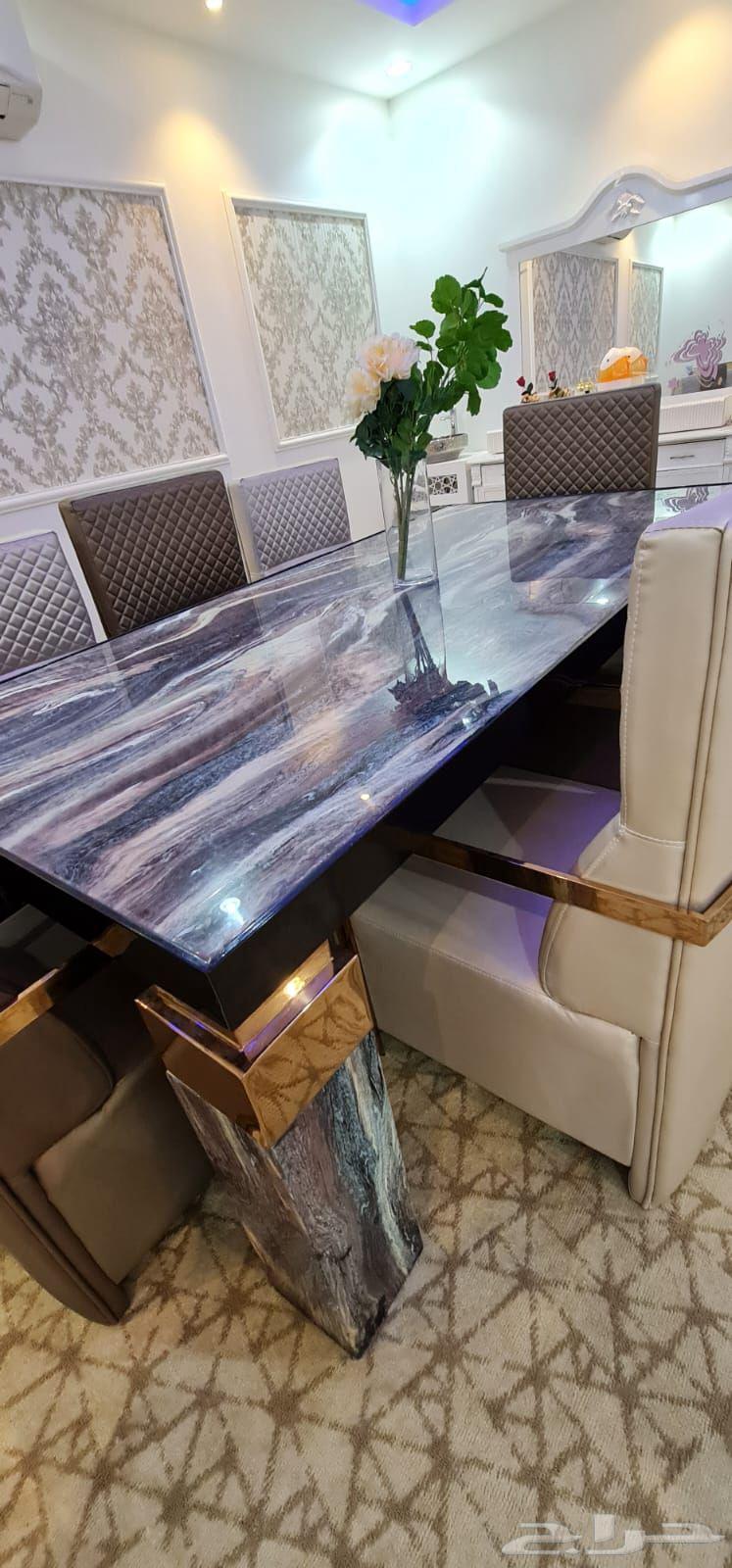 Dining table64560024043266114