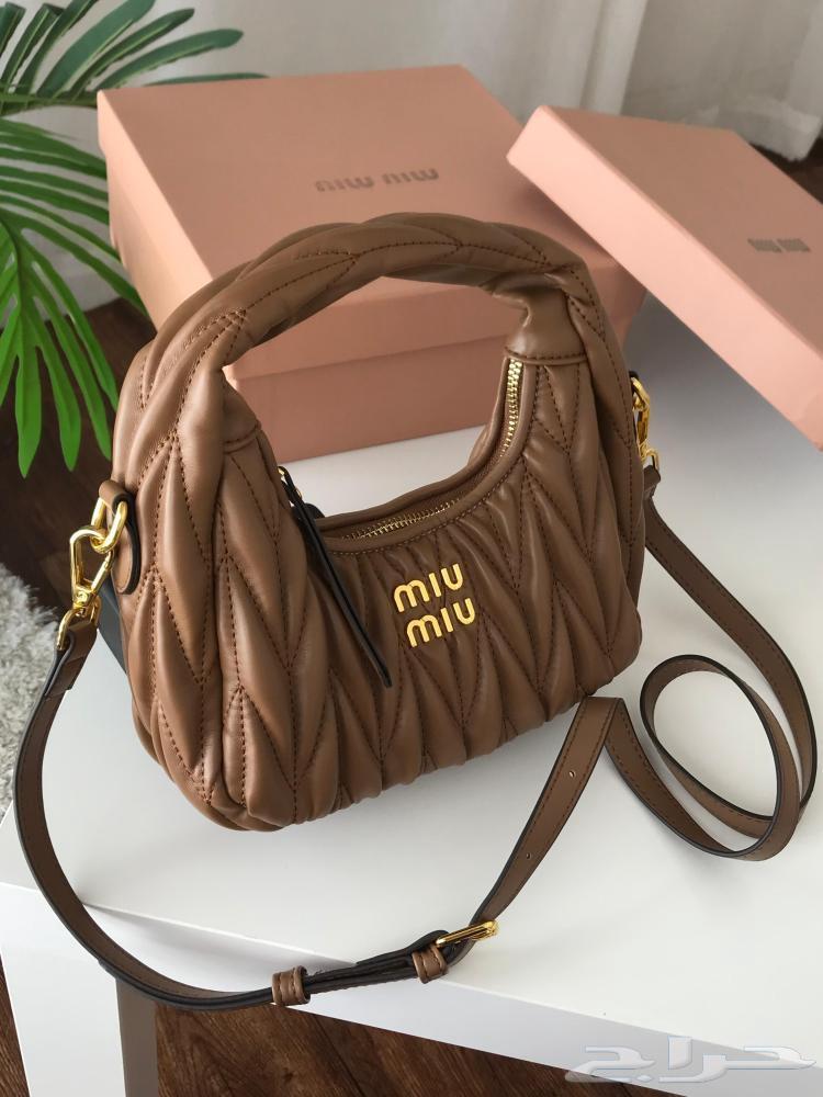 شنطة مياو مياو درجه اولى السعر 180   مع الكرتون64562151900161111