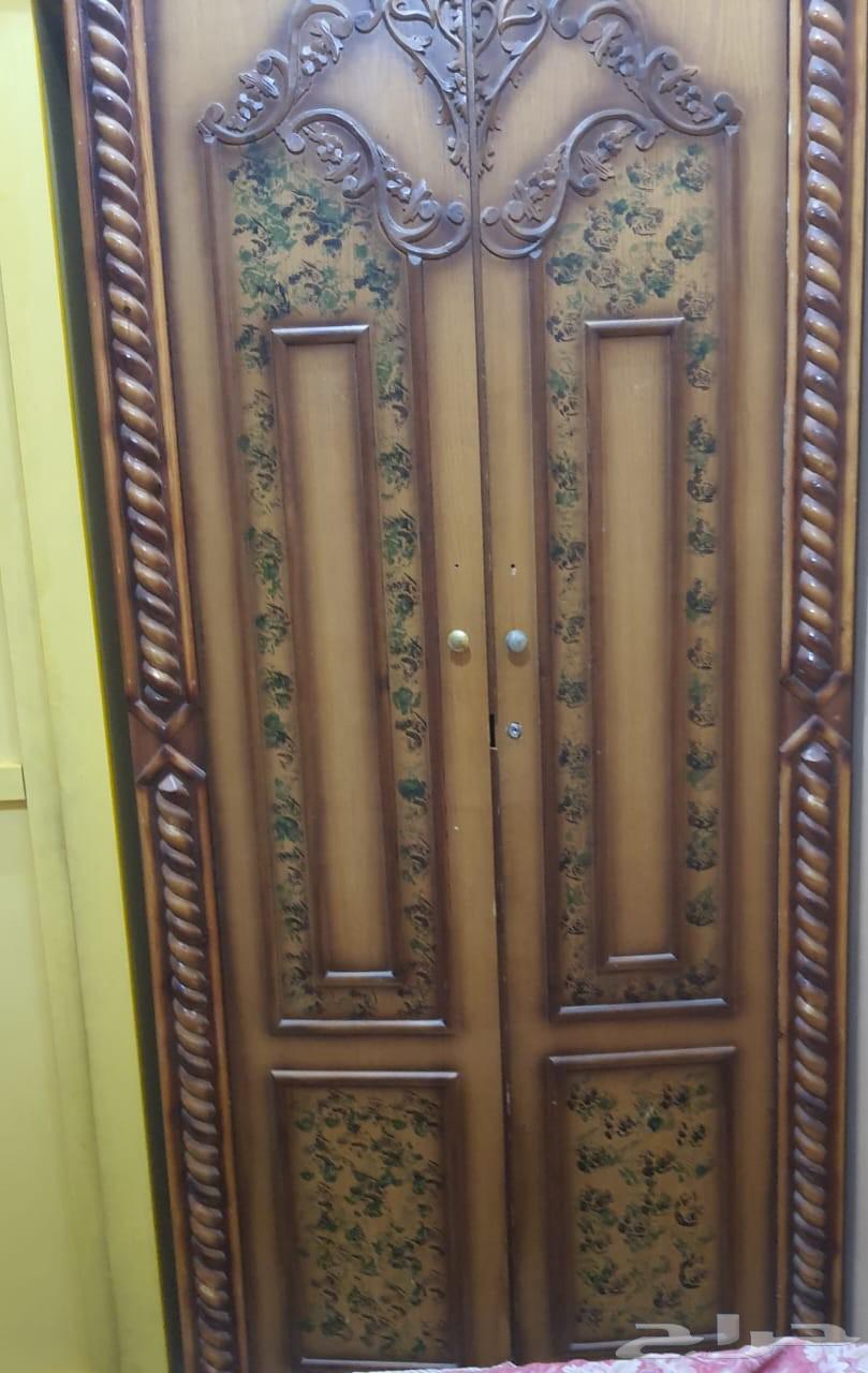 غرف نوم مصري ودولاب ومكيف للبيع64558780608897110