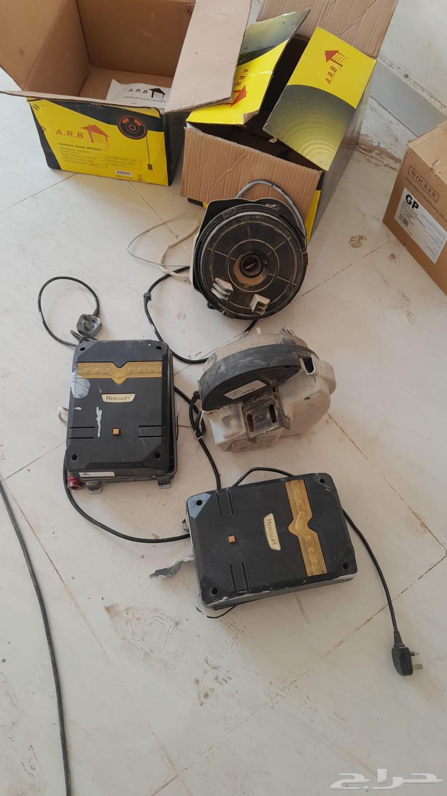 مكاين باب سحاب مستخدم نضيف جدا64560530336385110