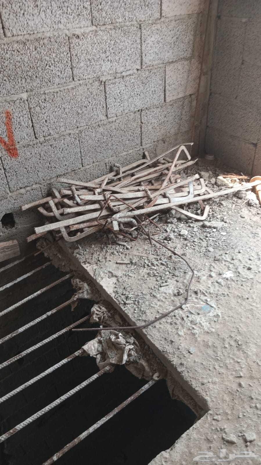 خشب مقاولات للبيع تم البيع64558752808065114