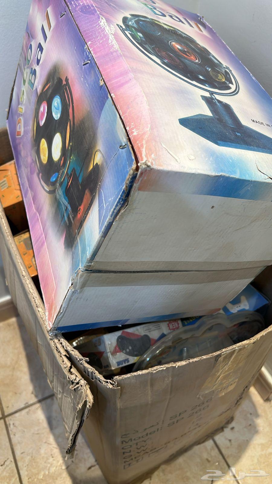 اغراض محل اكتروني قديم للبيع بل كامل64553708593283112