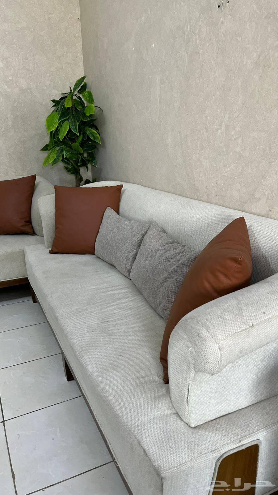 كنب للبيع64558294208898112