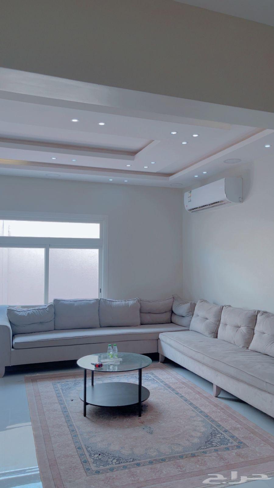 L-shaped sofa64545374784129113