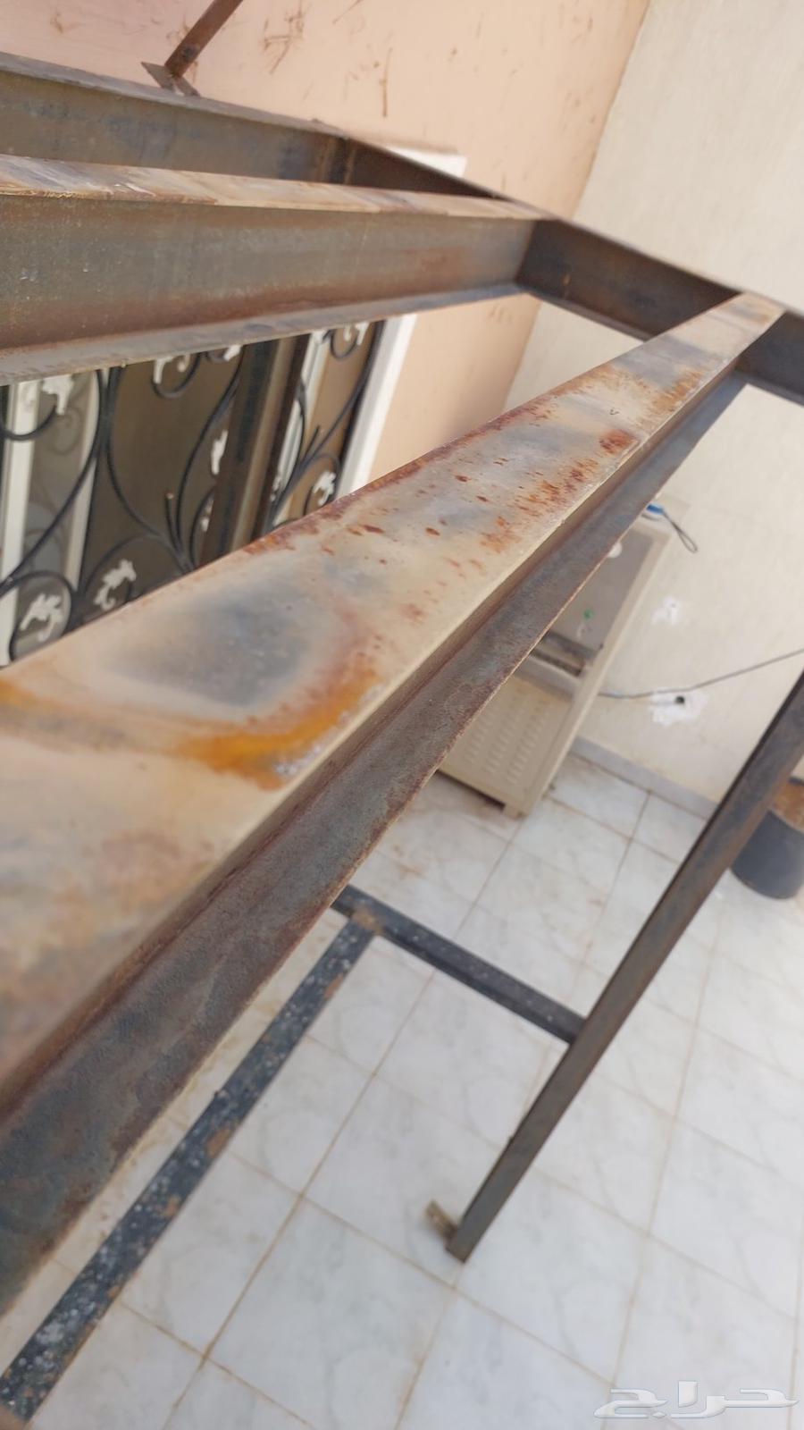 قاعدة خزان او كرسي خزان64556042299523113