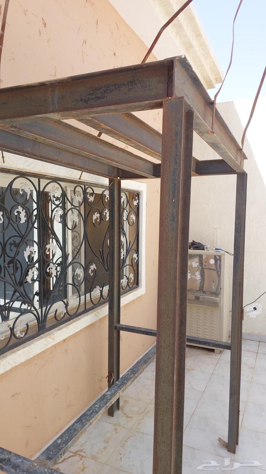 قاعدة خزان او كرسي خزان64556042299523112