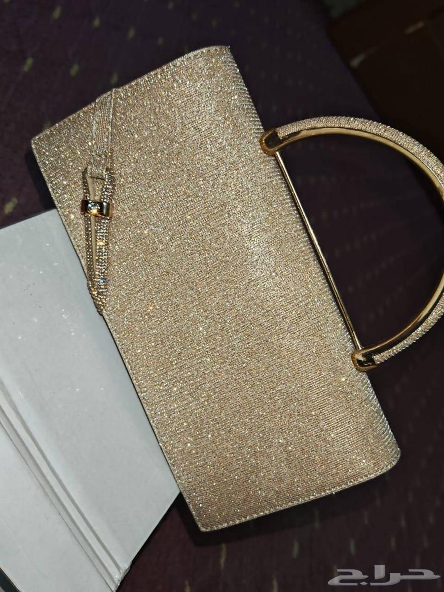 طقم سواريه ذهبي 39. على السوم64555082095107110