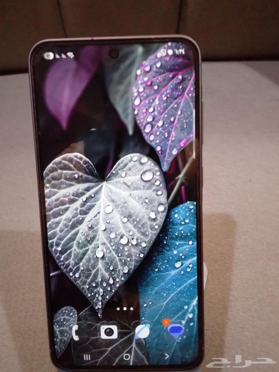 Samsung Galaxy A56 256GB, phone is new, used for one week64557250838403110