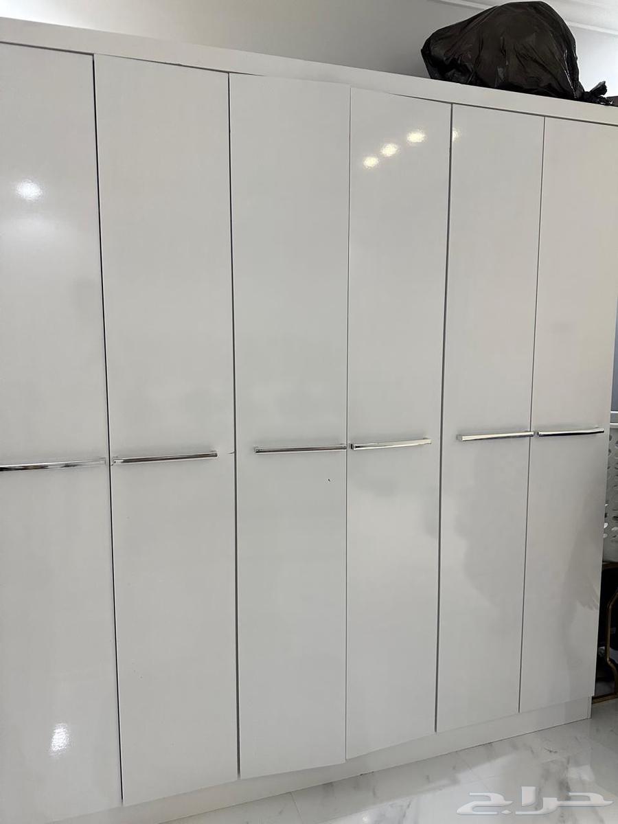 غرفة نوم للبيع شبه جديده64556427388675114