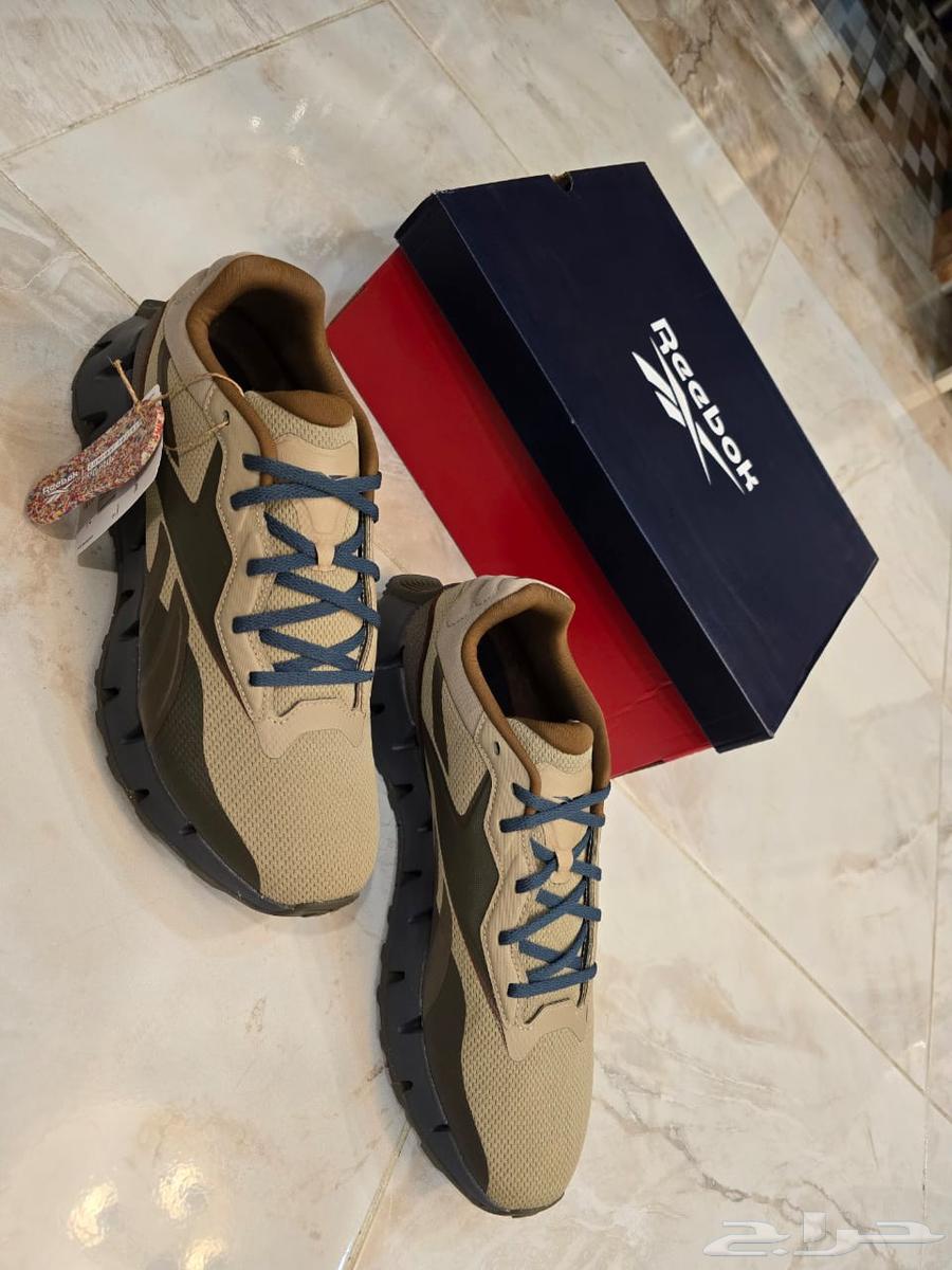 ريبوك. حذاء رياضي مقاس 43. جديد. أصلي فيتنامي64558197605761111