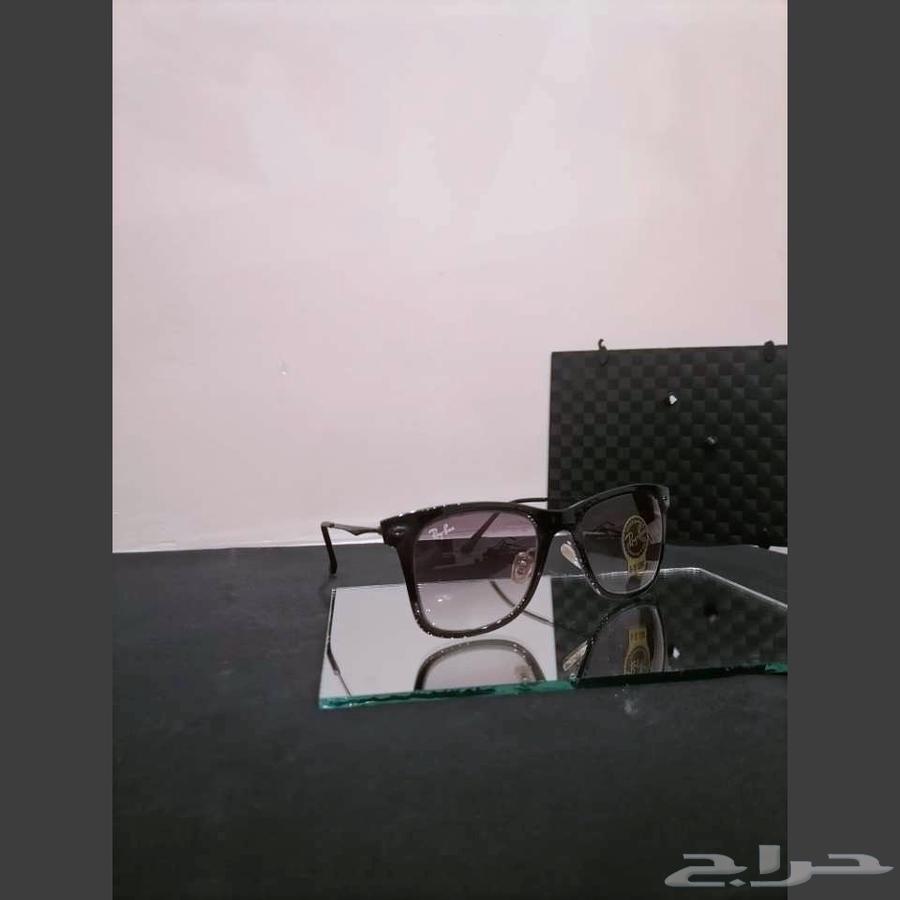 السلام عليكم يوجد لدينا نضارات شمسيه و طبيه صناعة ايطاليه64560304858370110