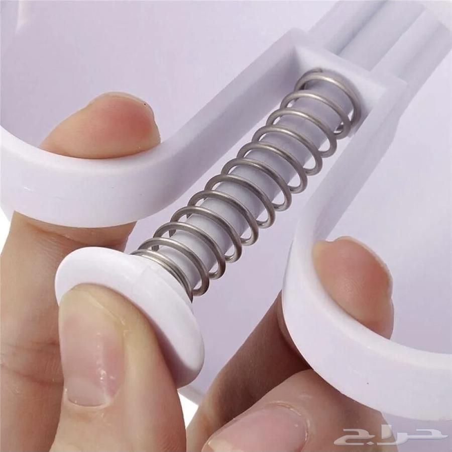 صانعة الدونات اليدويه 15حبه64563314396547114