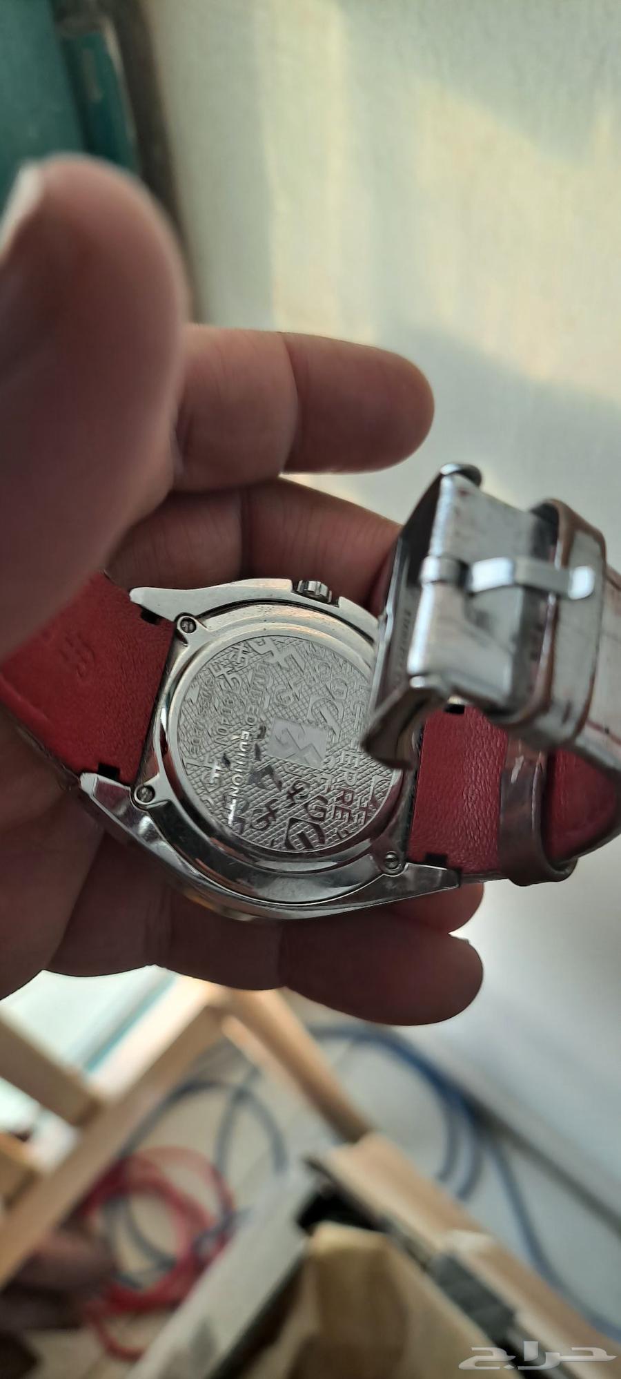 ساعة جميلة ماركة gianfranco ferr للبيع او بدل64562824795779111