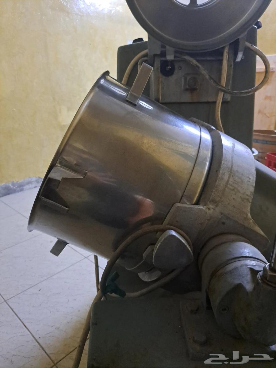 ماكينة طحن حمص هوبرت فرنسية للبيع64529910678145112