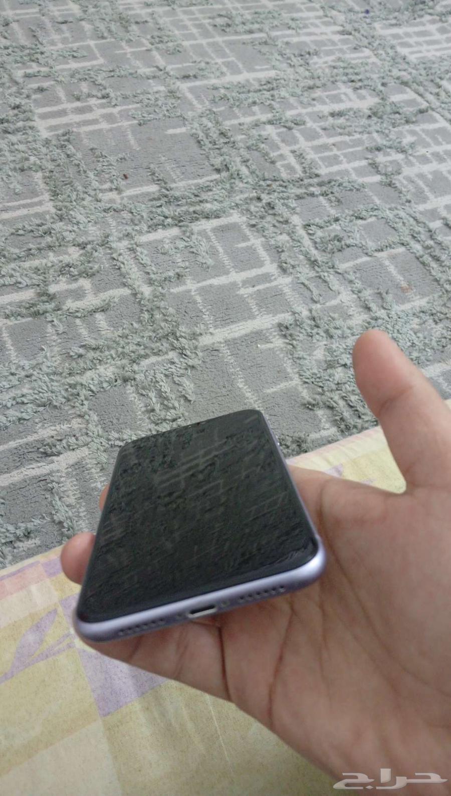 iPhone 11 Screen Like New64563950432513111