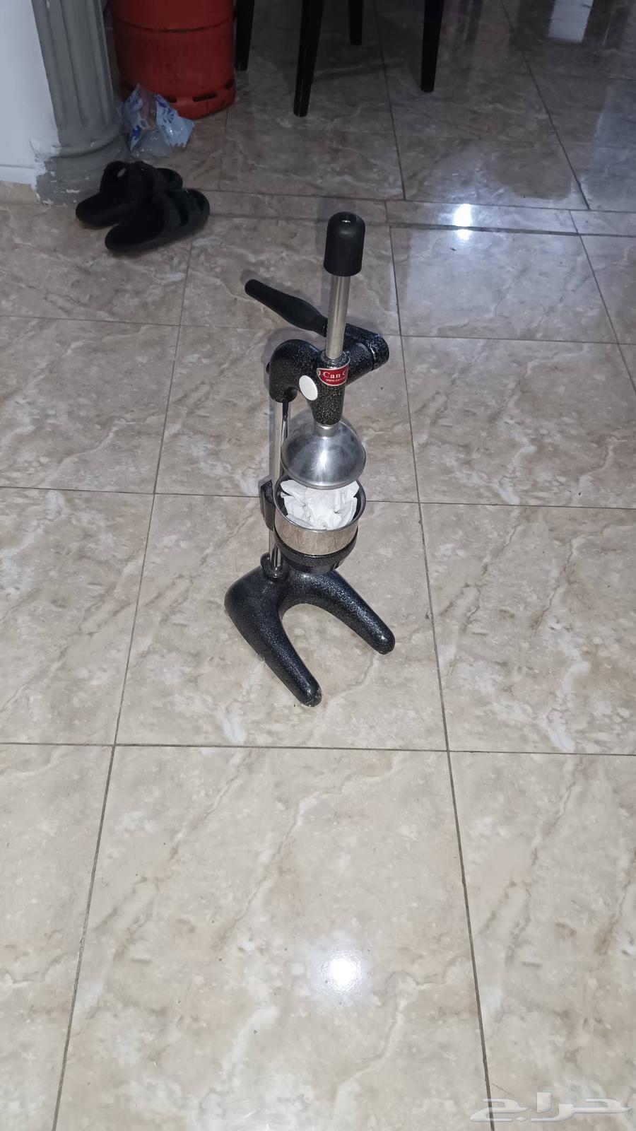 Orange or pomegranate juice machine64564005926273110