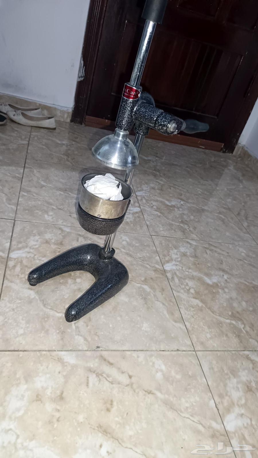 Orange or pomegranate juice machine64564005926273112