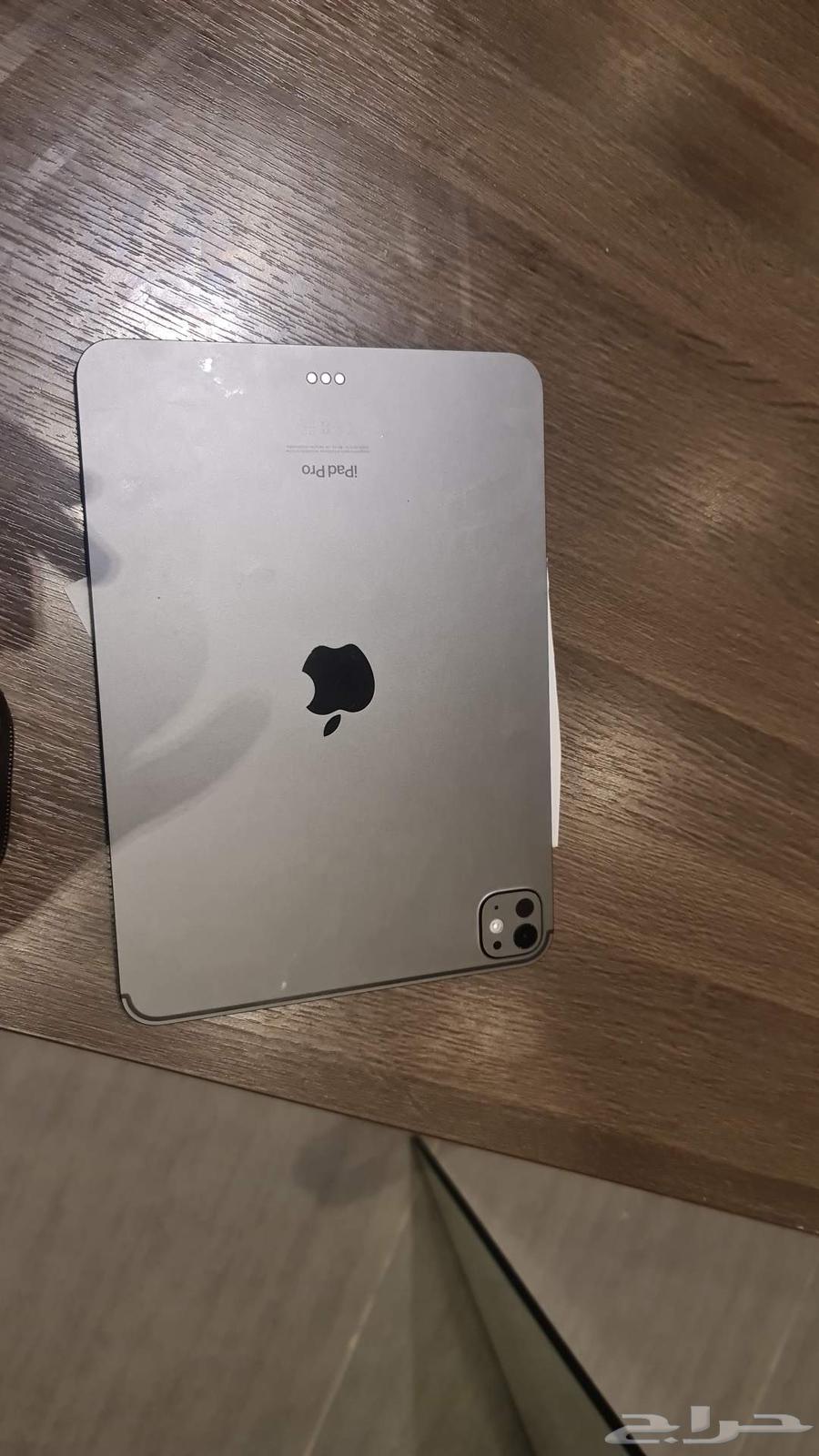 ايباد m4 الجديد الذاكره 256 مستخدم عشرين يوم فقط اللبيع لظرو64569903022978110
