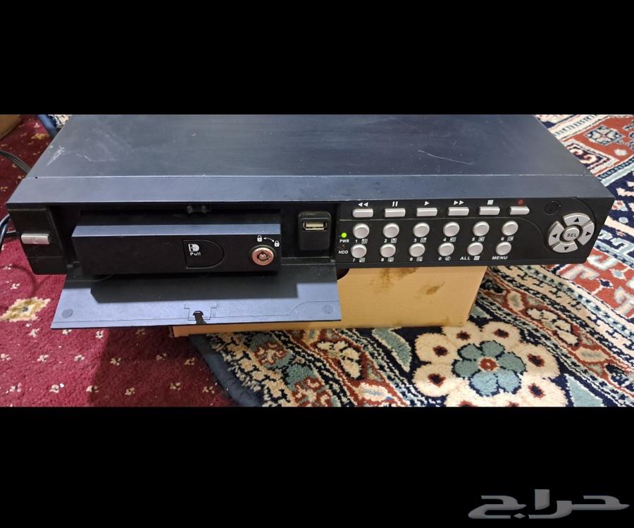 9-Channel Digital Video Recorder64563423166081110