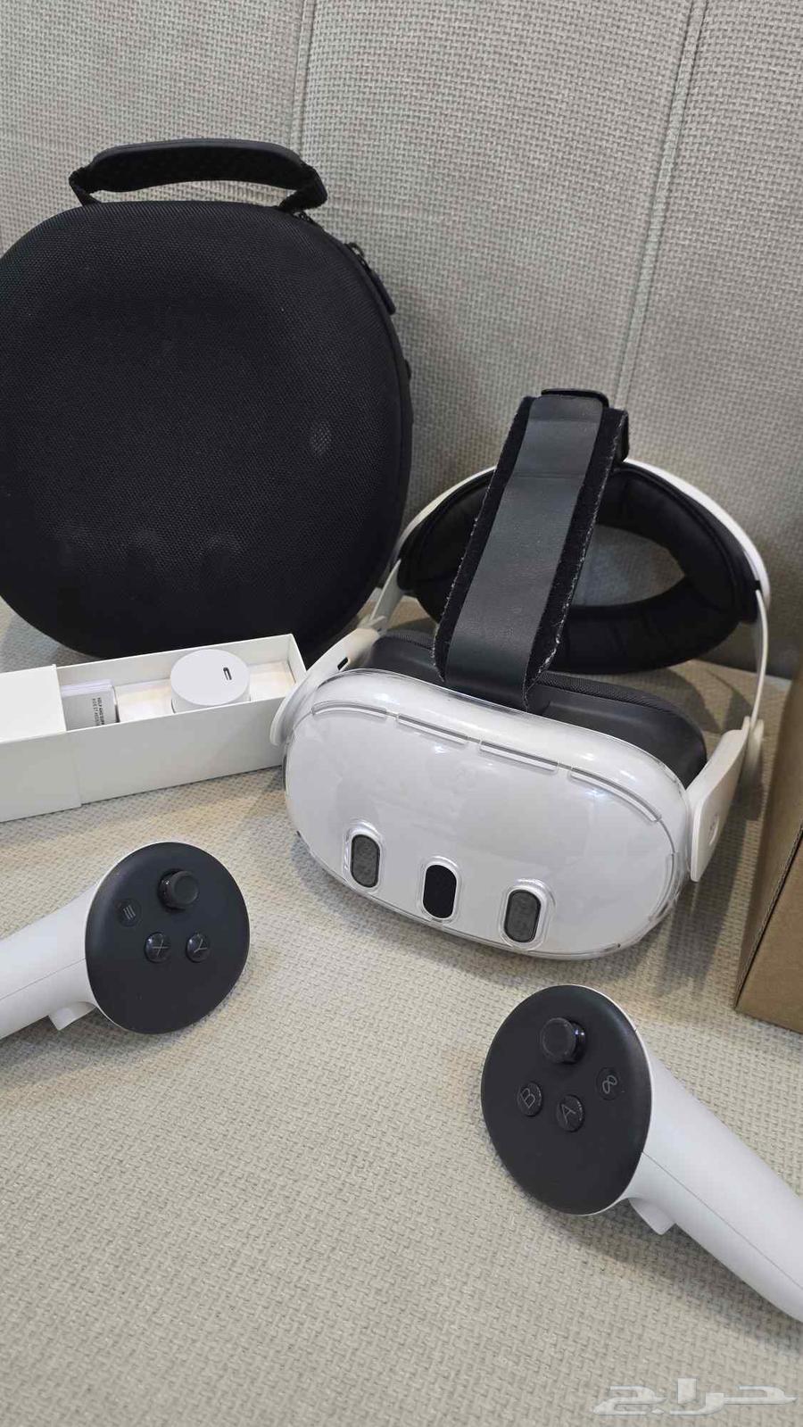 للبيع نظارة Meta Quest 3 سعة 512GB64563660790403112