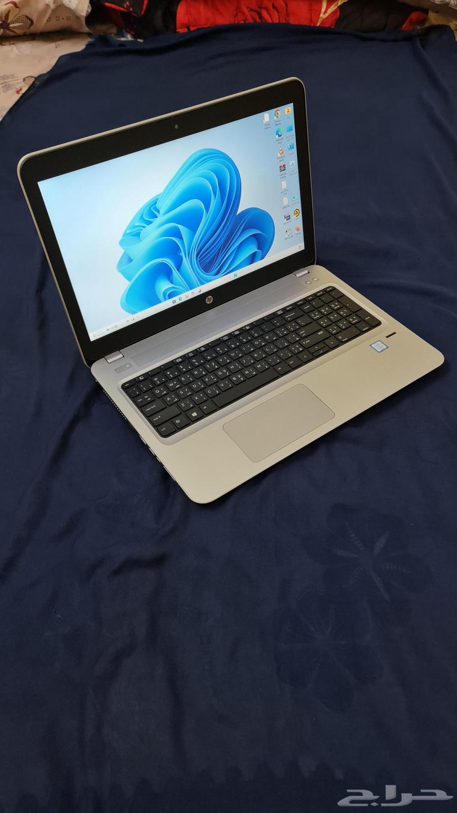 HP Laptop i7 7th Generation, Like New and Clean64566962699393111