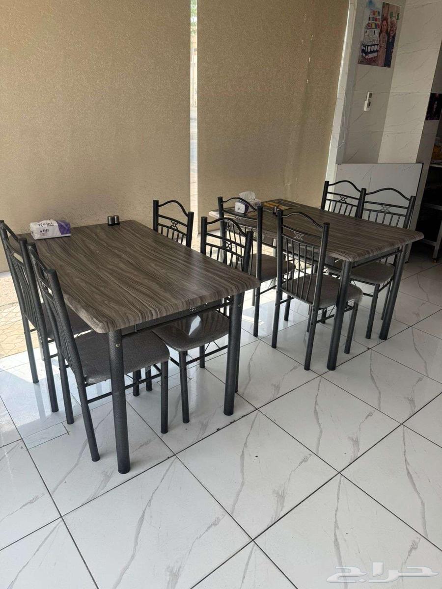طاوله مع اربع كرسي64566203294465110
