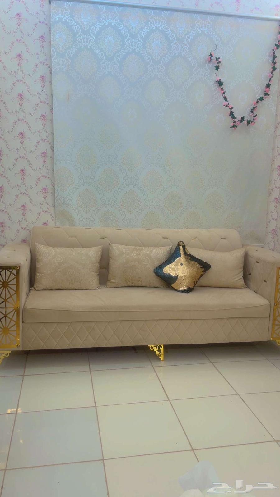 البيع كنب نظيف علي السوم64566244811522110