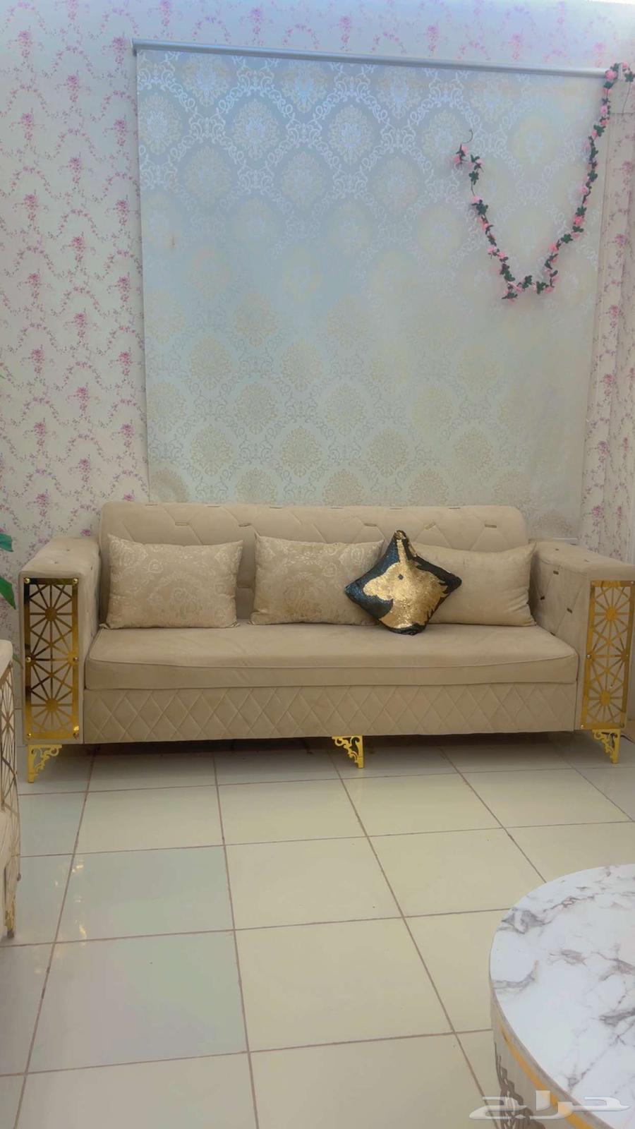 البيع كنب نظيف علي السوم64566244811522111