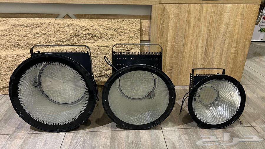 Green and all-color lights for home and stadium64564046863233112