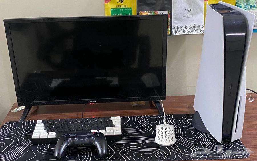 سوني 5 جديدمستعمل بكامل اغراضه64570696258306110