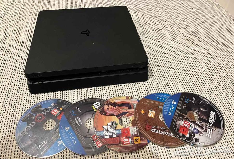 أكس بوكس ون X   بلايستيشن 464568605941761113