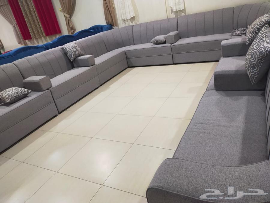 كنب جديد جاهز للبيع مع التوصيل بالرياض64563480552323112