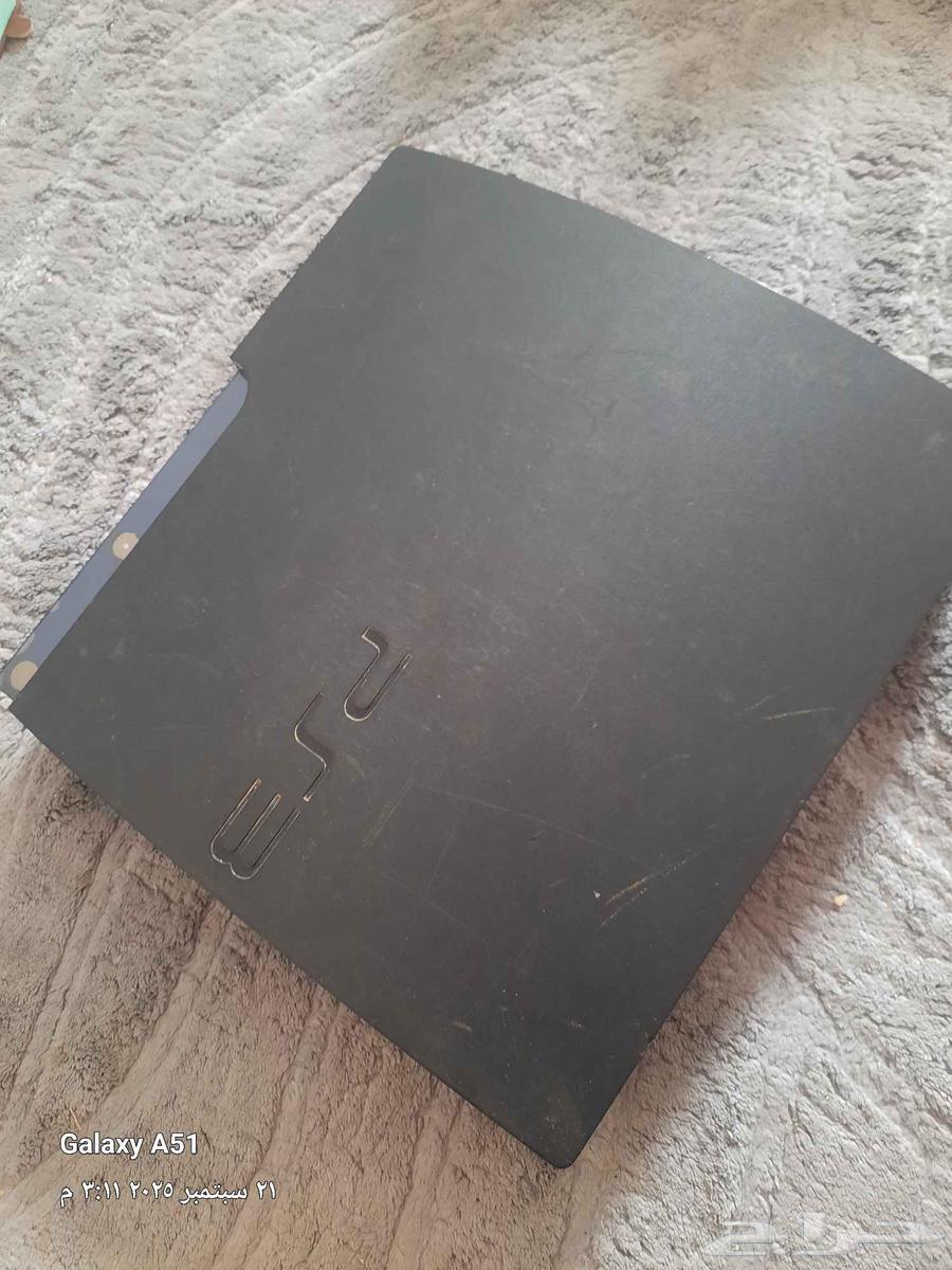 بلايستيشن 3 يشتغل على السيدي العاب السعر 400 والصامل ب 35064565144748163114