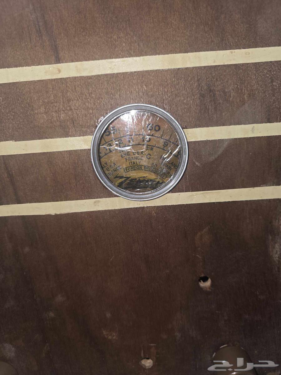 راديو قديم خشبي تراثي64565465320449111