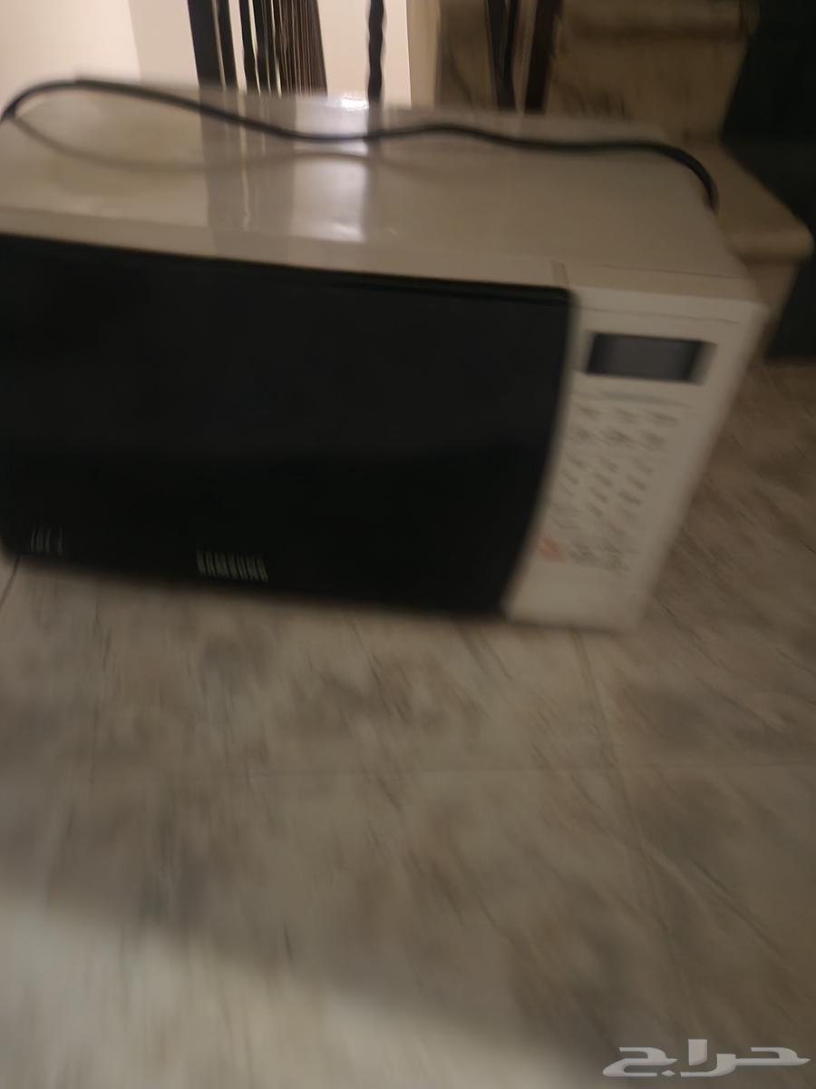 ميكرويف بحاله ممتازه64566824201858110