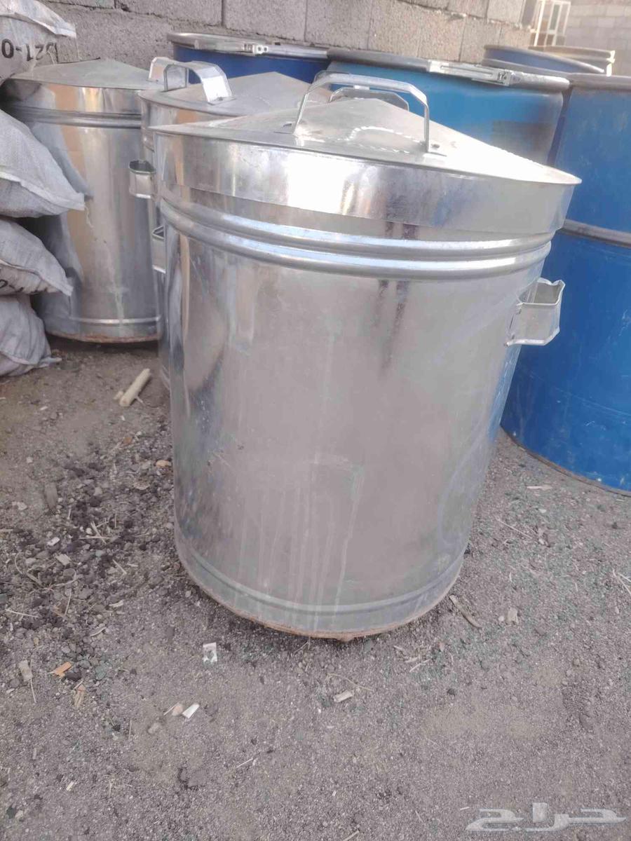 Clay ovens, fire bricks, wood and charcoal pottery64563950399618112